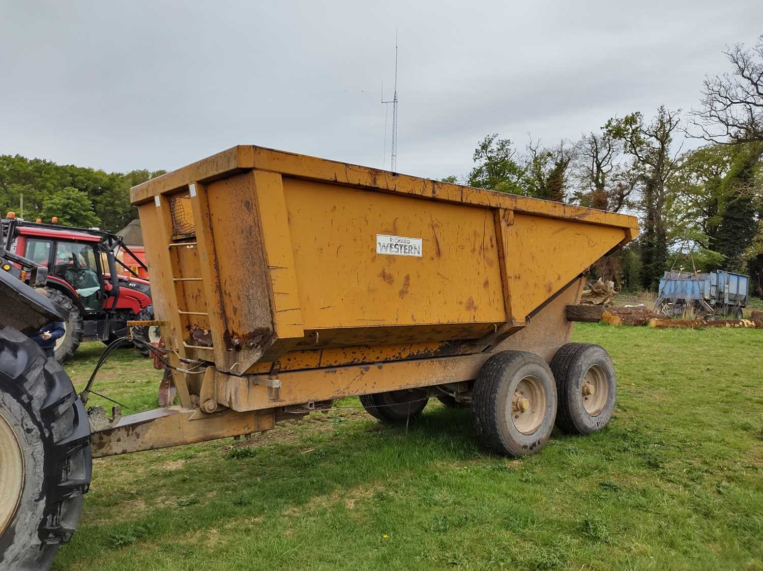 Lot 136 - Richard Western 10t High Tip Muck Trailer