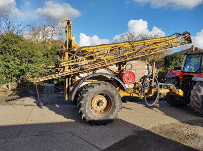Lot 78 - Knight 24m Trailed Sprayer with 3000l Capacity....