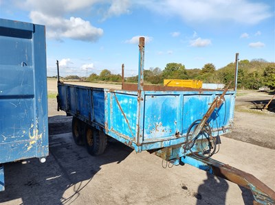 Lot 83 - Tipping Trailer