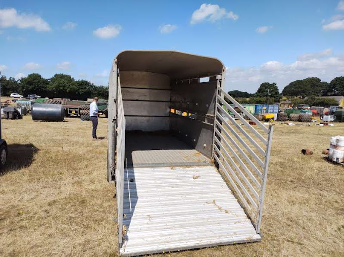 Lot 566 - Twin Axle Ivor Williams Livestock Trailer