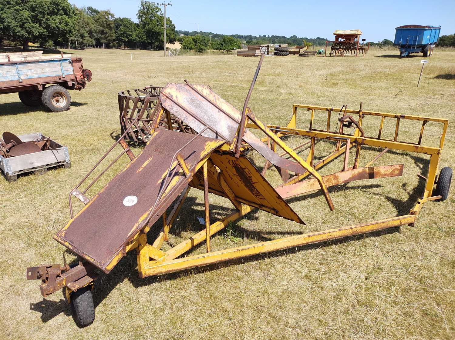 Lot 519 - Meijer-Holland Flat 8 bale sledge