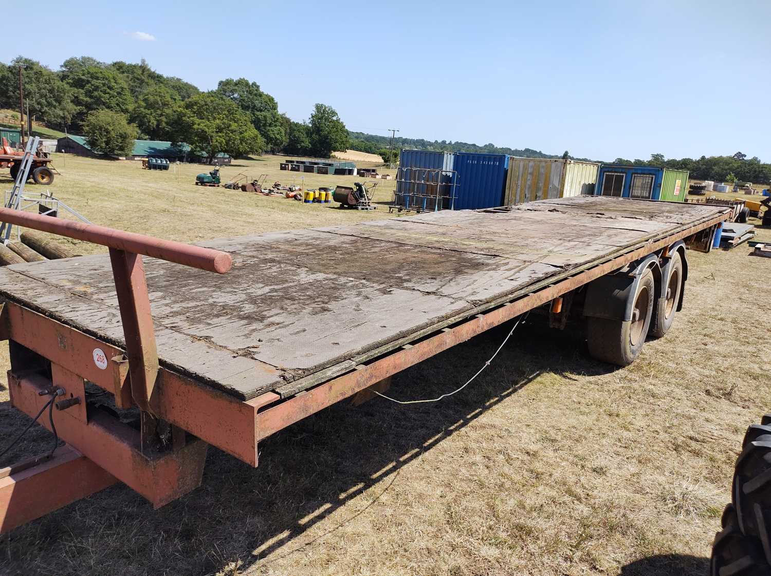 Lot 268 - 32ft Flatbed lorry trailer on air brakes