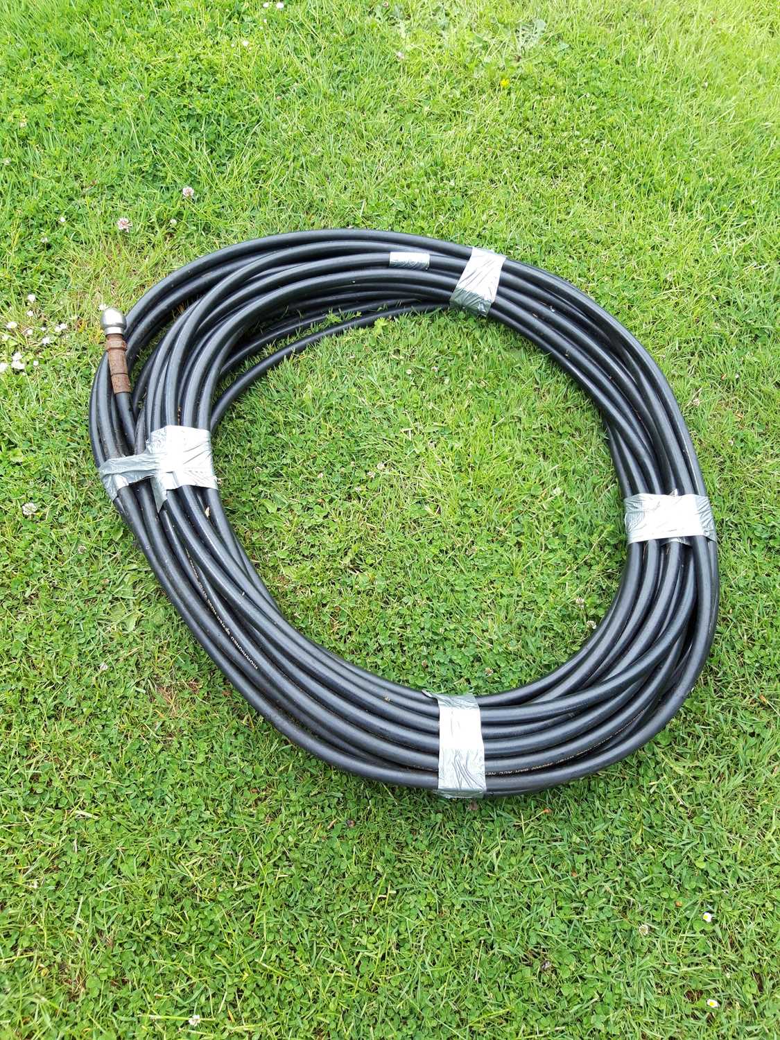 Lot 494 - 50 Mtrs 1/2 inch high pressure jetting hose with nozzle (bomb)