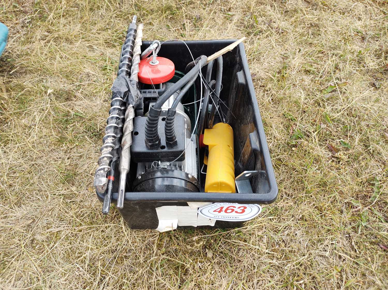 Lot 463 - New cable winch