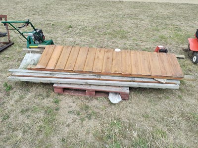 Lot 17 - 3 x Fence Panels