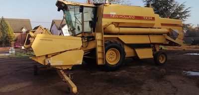 Lot 150 - New Holland TX34 Combine Harvester (1987)....