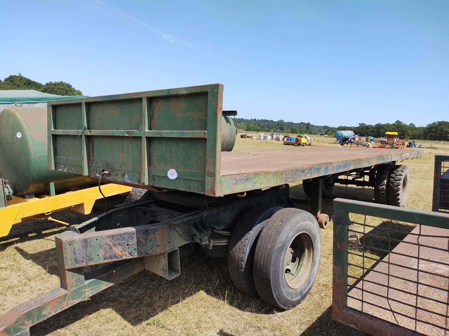 Lot 447 - Twin Axle Artic Trailer (40 ft x 8ft)