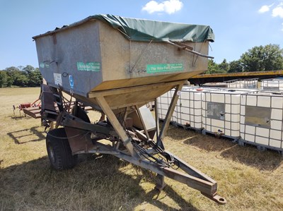 Lot 454 - 2t Peter Allen Feeder Wagon