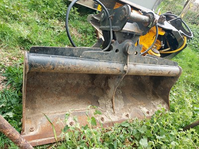 Lot 76 - 1 x Strickland tilting ditch bucket 5ft with...