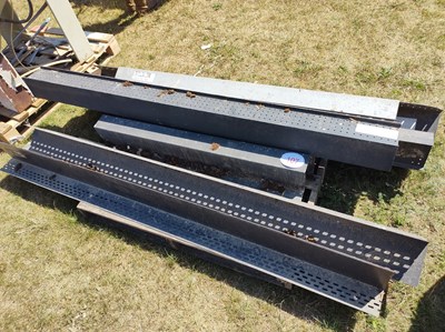 Lot 107 - Pallet of Lintels