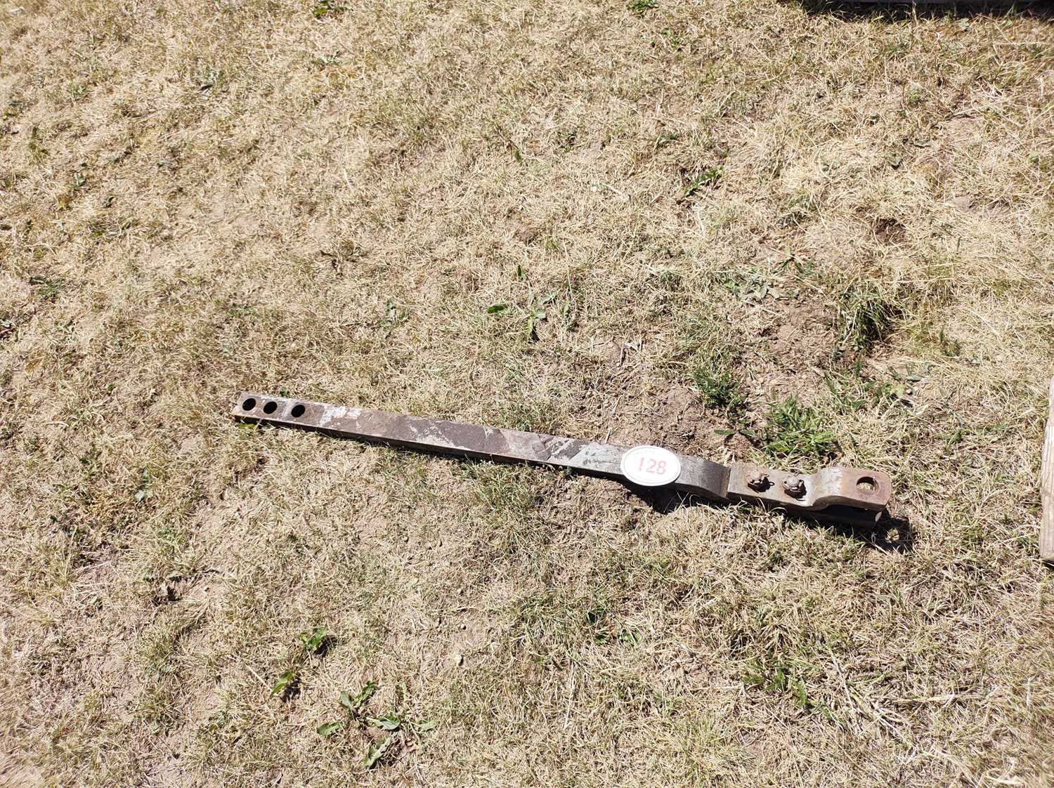 Lot 128 - Heavy Duty Tractor Drawbar