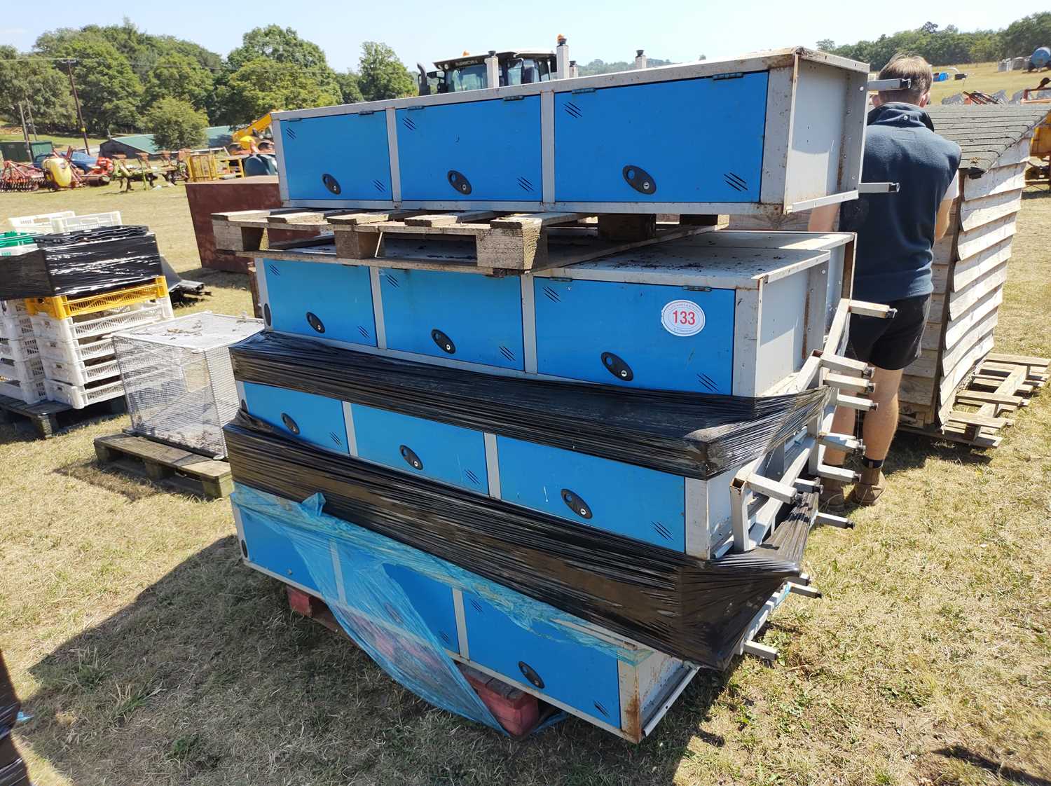 Lot 133 - Pallet of Lockers