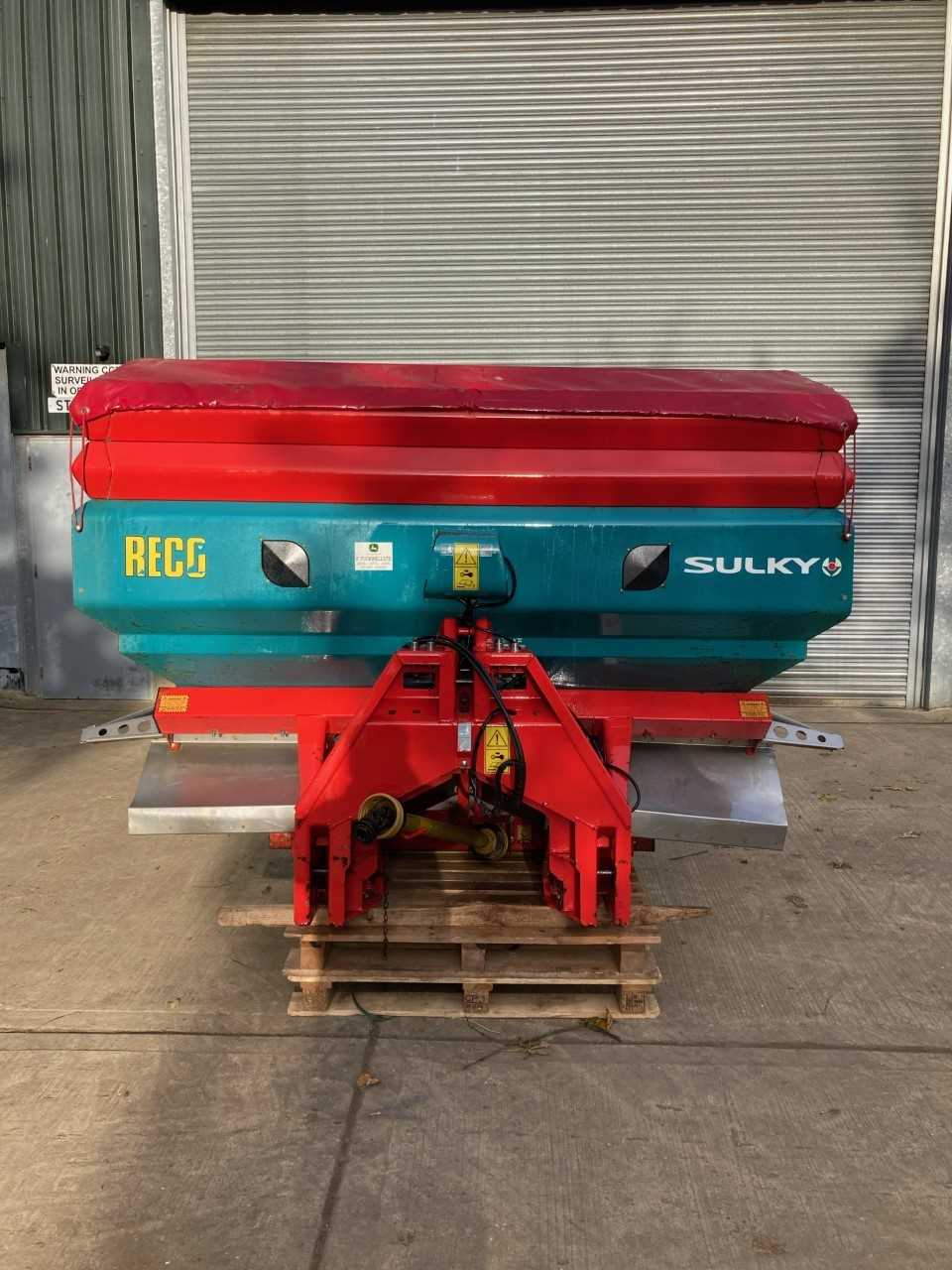 Lot 149 Sulky X36 Fertiliser Spreader with Weight
