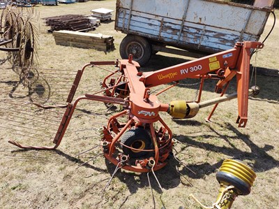 Lot 38 - Westmac RV 300 universal haymaker for...