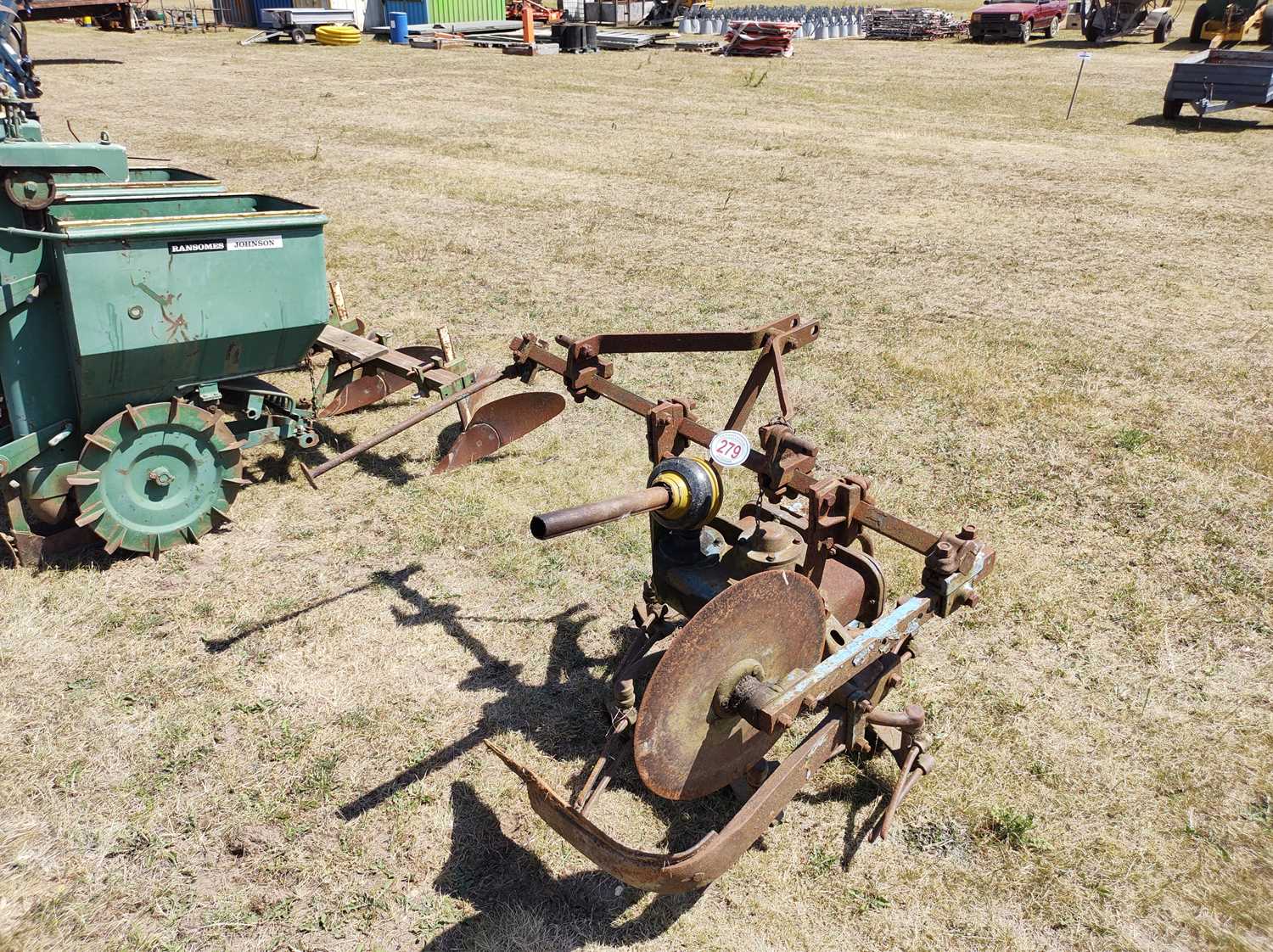 Potatoe Rower Lot 279 - Ransomes potato spinner