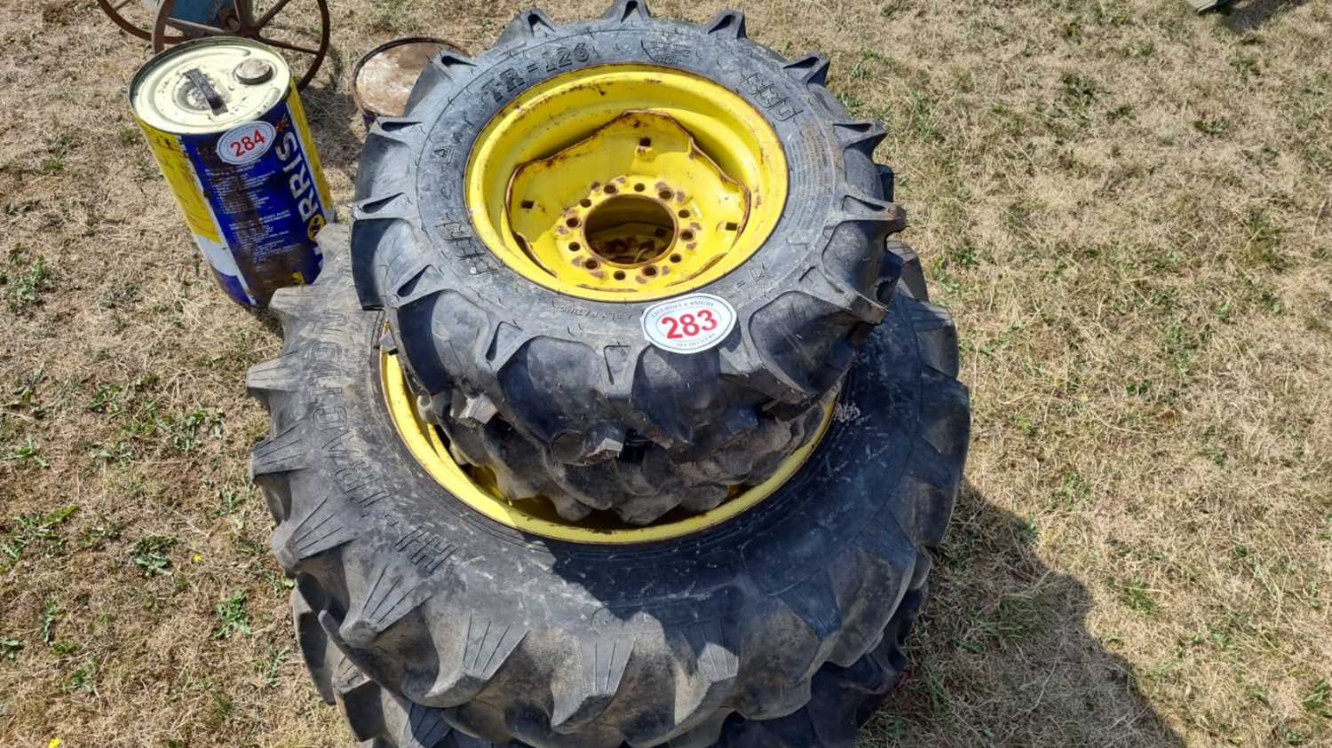 Lot 283 - Agri-wheels for compact tractor John Deere