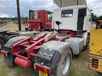 Lot 231 - Scania 320 lorry, sleeper cab Reg: LI57 EOG