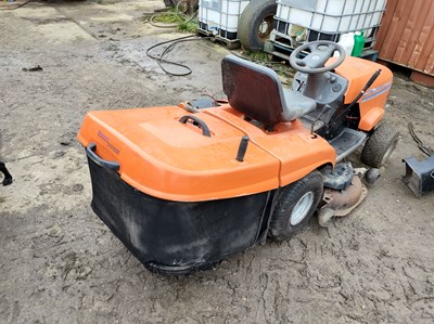 Lot 34 - Husqvarna CTH 160 Ride on Lawn Mower