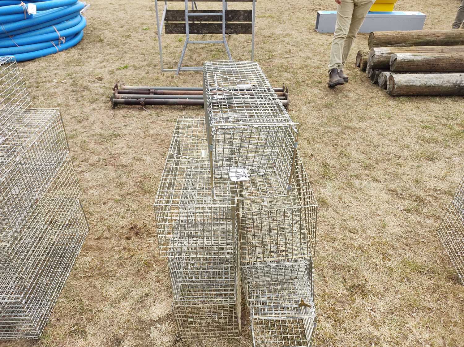 Lot 262 - 7 x Rabbit Traps