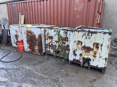 Lot 41 - 4 x Steel Tanks