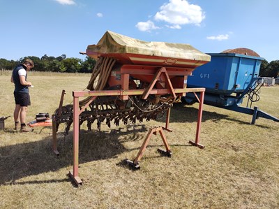 Lot 680 - Vicon Greenland 3m drill unit for power harrow...