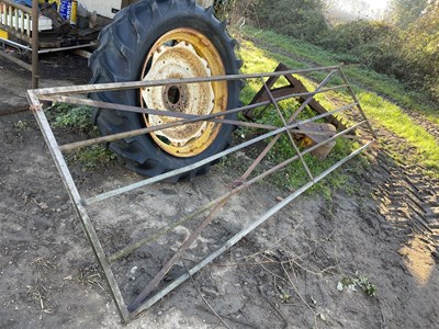 Lot 45 - 2 x Heavy Duty Field Gates