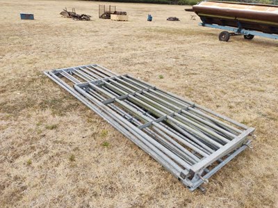 Lot 224 - Qty of Various Galvanised Gates