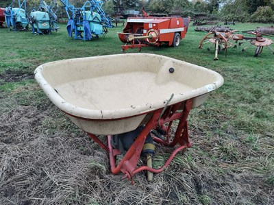 Lot 63 - Vicon Fertiliser Spreader