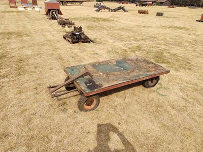 Lot 276 - 4 Wheeled Trolley