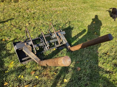 Lot 125d - Lawrence Edwards Round Bale Squeeze