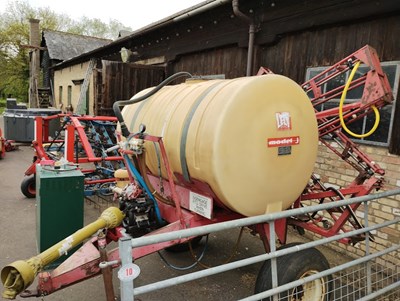 Lot 14 - 12m Lely Sprayer model j. In working order.