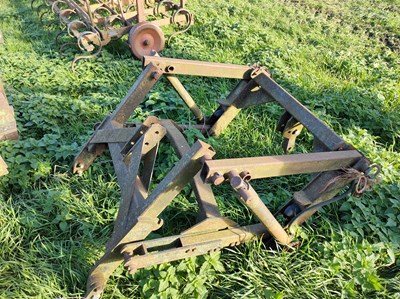 Lot 88 - Drill Linkage