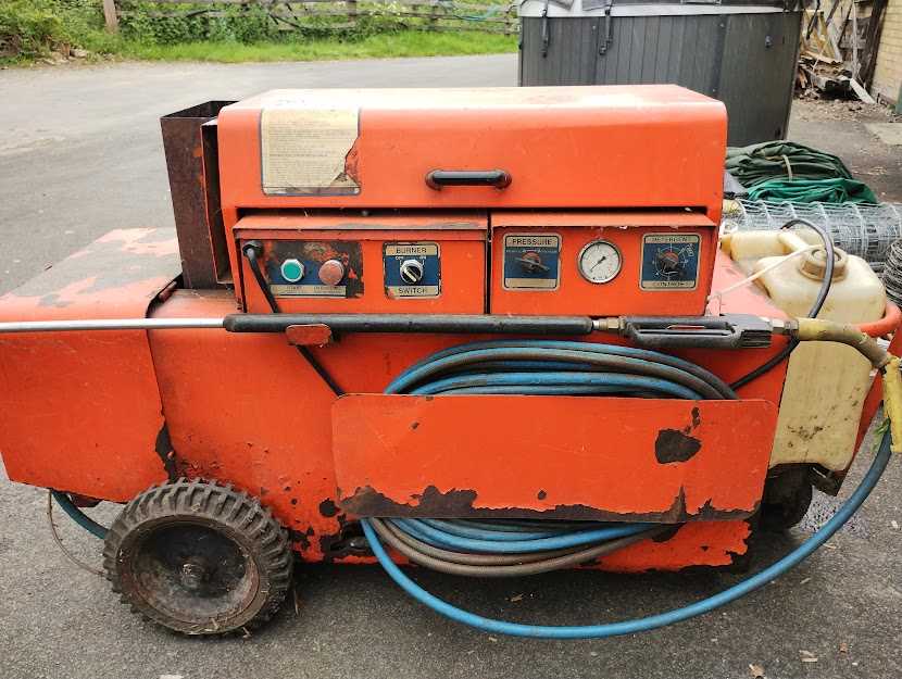 Lot 42 - Warwick Heavy Duty Pressure Washer