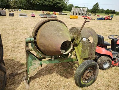 Lot 133 - Cement Mixer