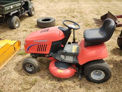 Lot 134 - Simplicity Ride on Mower