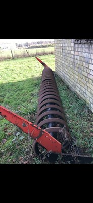 Lot 152 - Kuhn 4m Power Harrow with crumbler and flexi...