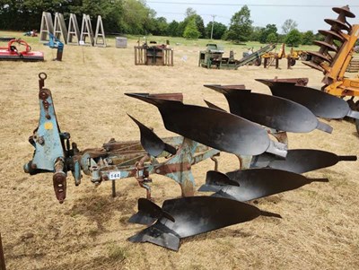 Lot 144 - Ransomes 300 S Reversible Plough. 4 x 14".