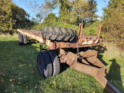 Lot 108 - Artic Bogie and Trailer