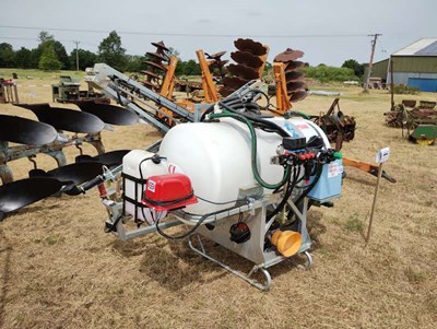 Lot 145 - Team Alpha Sprayer 800l. Mounted Sprayer. 12m....