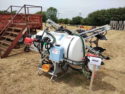 Lot 145 - Team Alpha Sprayer 800l. Mounted Sprayer. 12m....