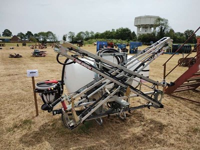 Lot 145 - Team Alpha Sprayer 800l. Mounted Sprayer. 12m....