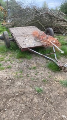 Lot 44 - Small Flat Bed Trailer Suitable for Water Tank....