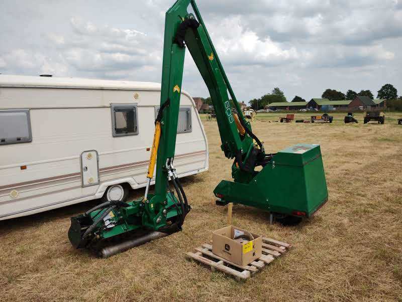 Lot 186 - Spearhead Hedge Cutter 605.