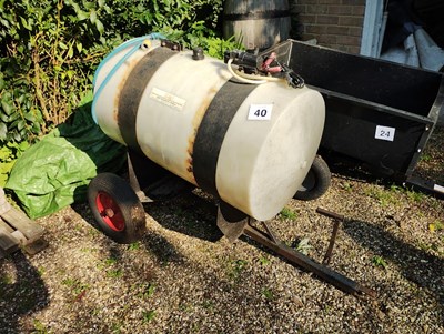 Lot 40 - 350l Water Bowser with pump (Located in...