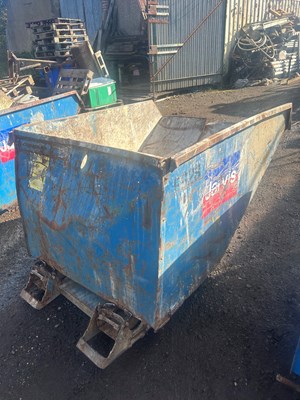 Lot 52 - Conquip Forklift Tip Skip (Located in...