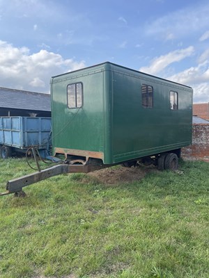 Lot 73 - Single axle, dual wheeled Trailer. Hydraulic...