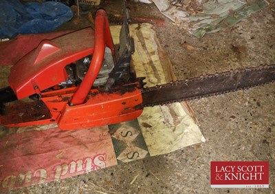 Lot 63 - Chainsaw (Located in Ousden) (NO VAT)