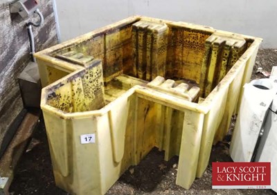 Lot 17 - Large spill pallet suitable for a 4ft tank or...