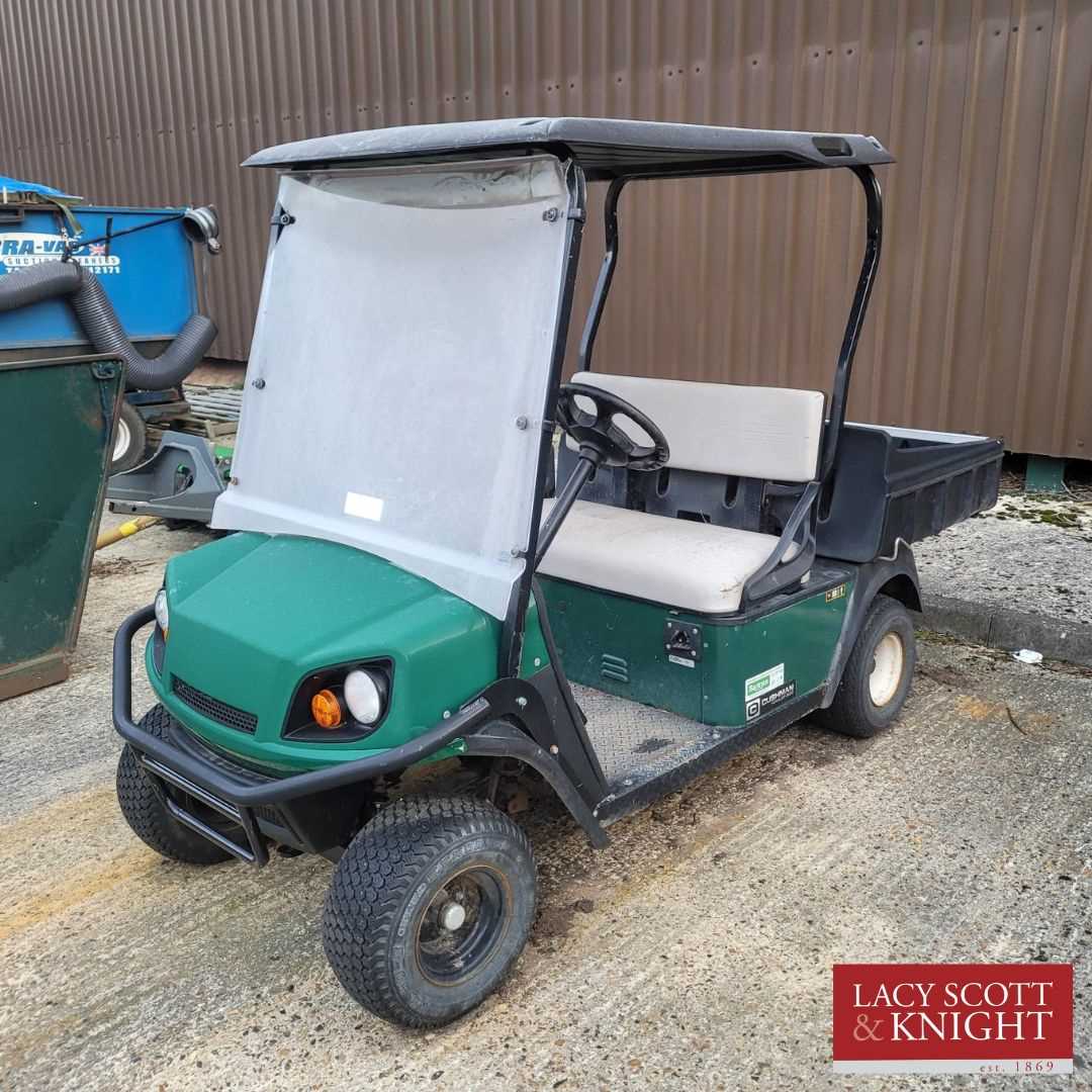 Lot 5 - Cushman Hauler 800E Golf Buggy. (Year 2017)....