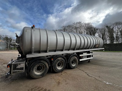 Lot 7 - 33,000 litre Crossland weight Vacuum Tanker...